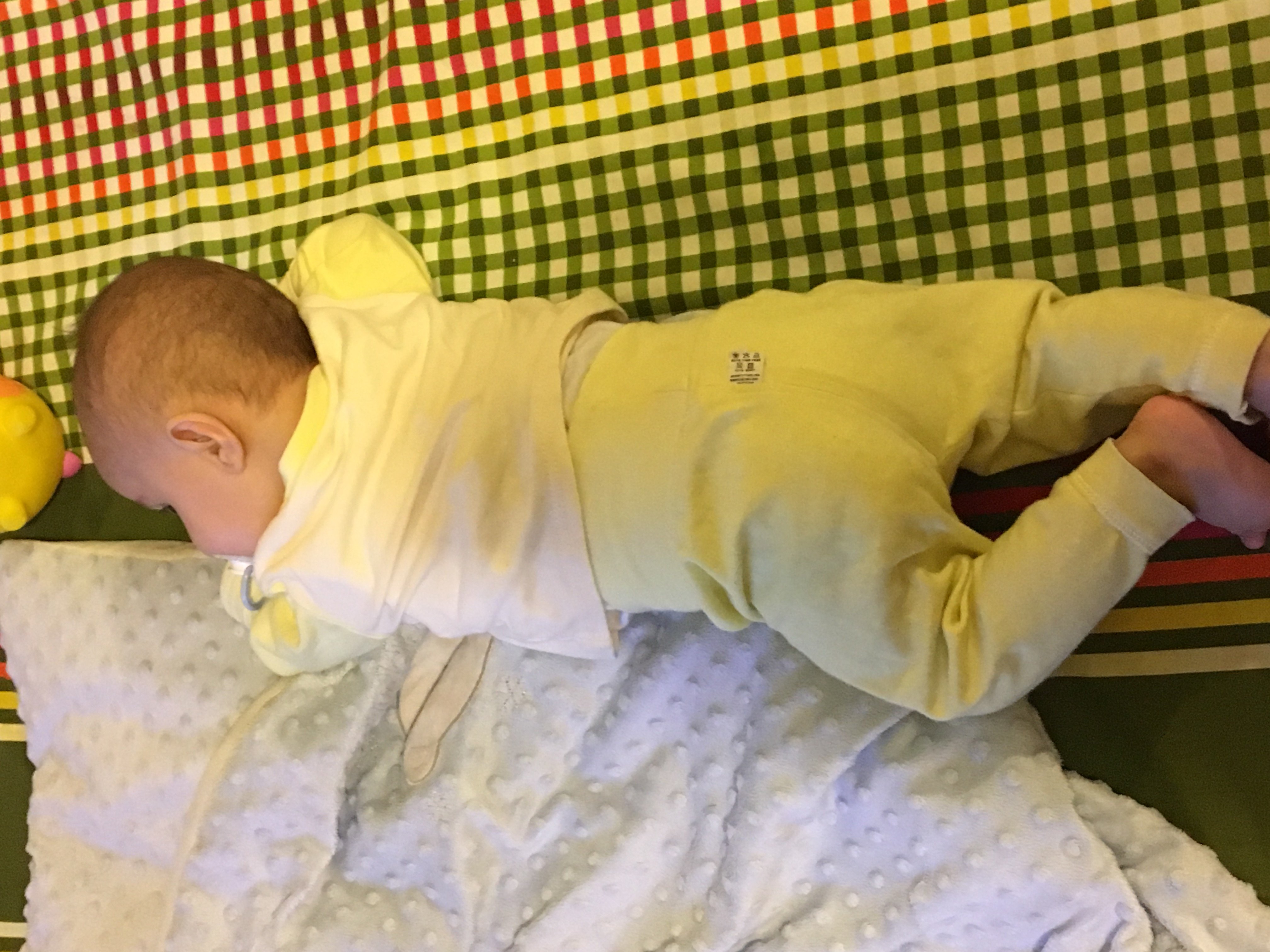 غلتیدن نوزاد مهرسام ميري