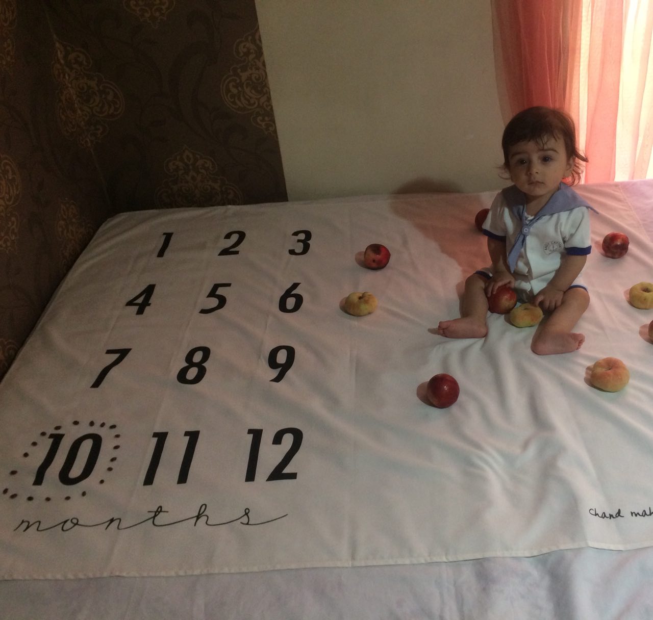 پارچه ماهگرد نوزاد طرح کلاسیک هیراد پورعسگری