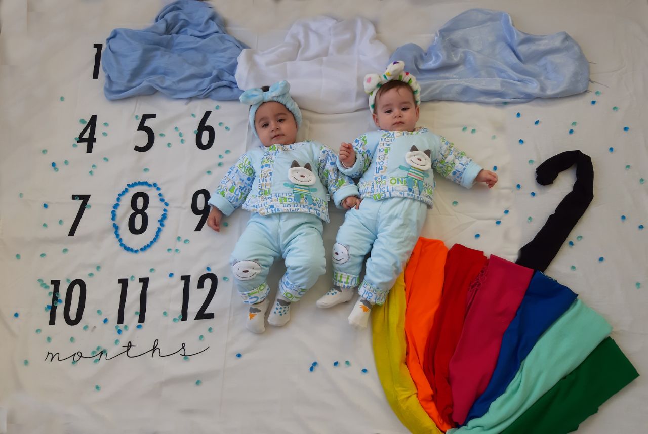 عکس نوزادان دوقلو هیراد پورعسگری