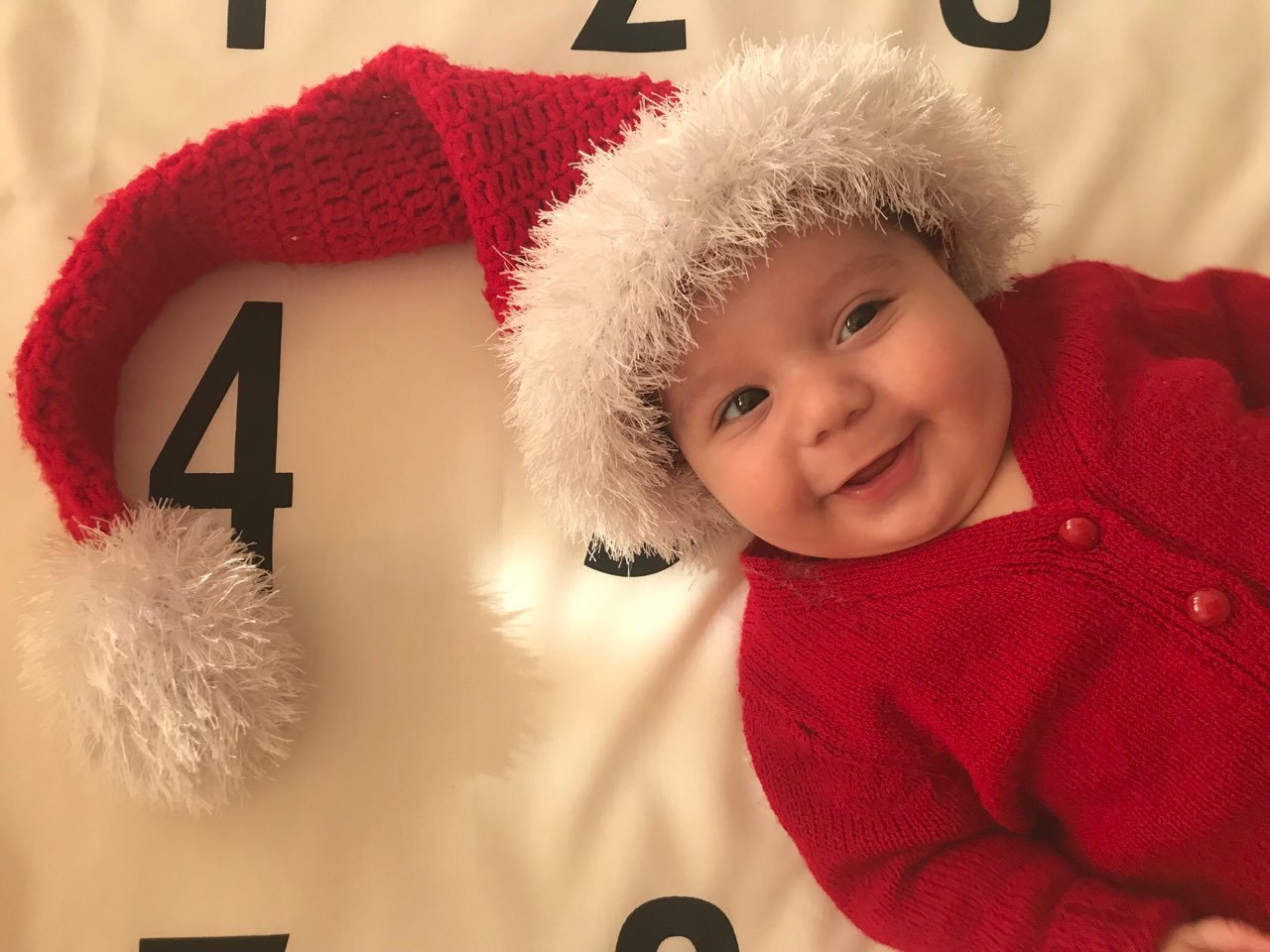 پارچه ماهگرد نوزاد طرح کلاسیک هیراد پورعسگری