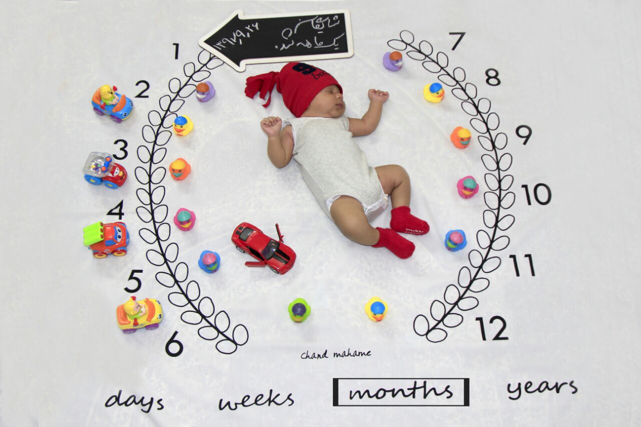 یک ماهگی نوزاد هیراد پورعسگری