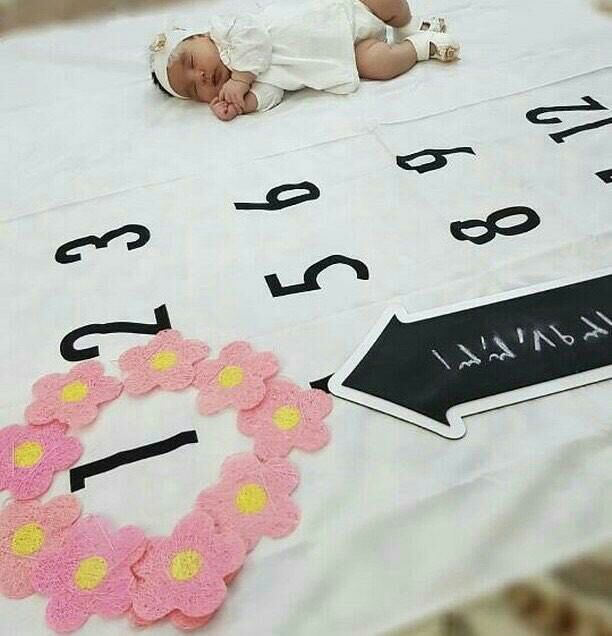 پارچه ماهگرد نوزاد طرح کلاسیک هیراد پورعسگری