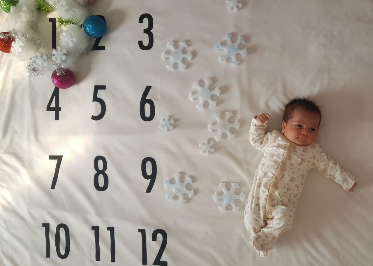 یک ماهگی نوزاد هیراد پورعسگری