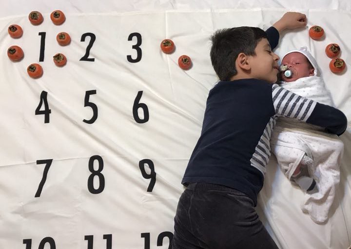 عکس نوزاد با برادر هیراد پورعسگری