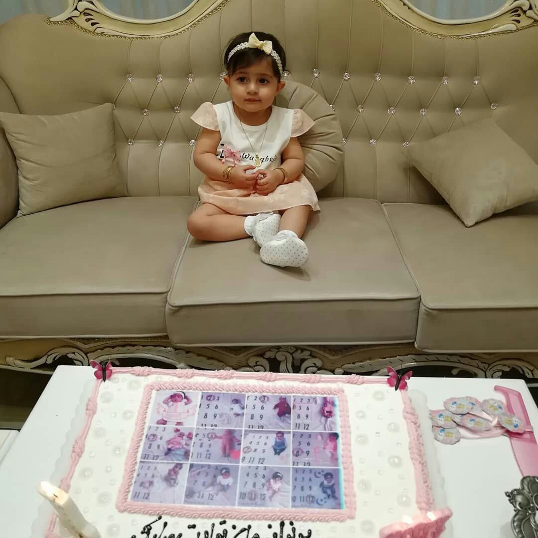 پارچه ماهگرد نوزاد طرح کلاسیک هیراد پورعسگری