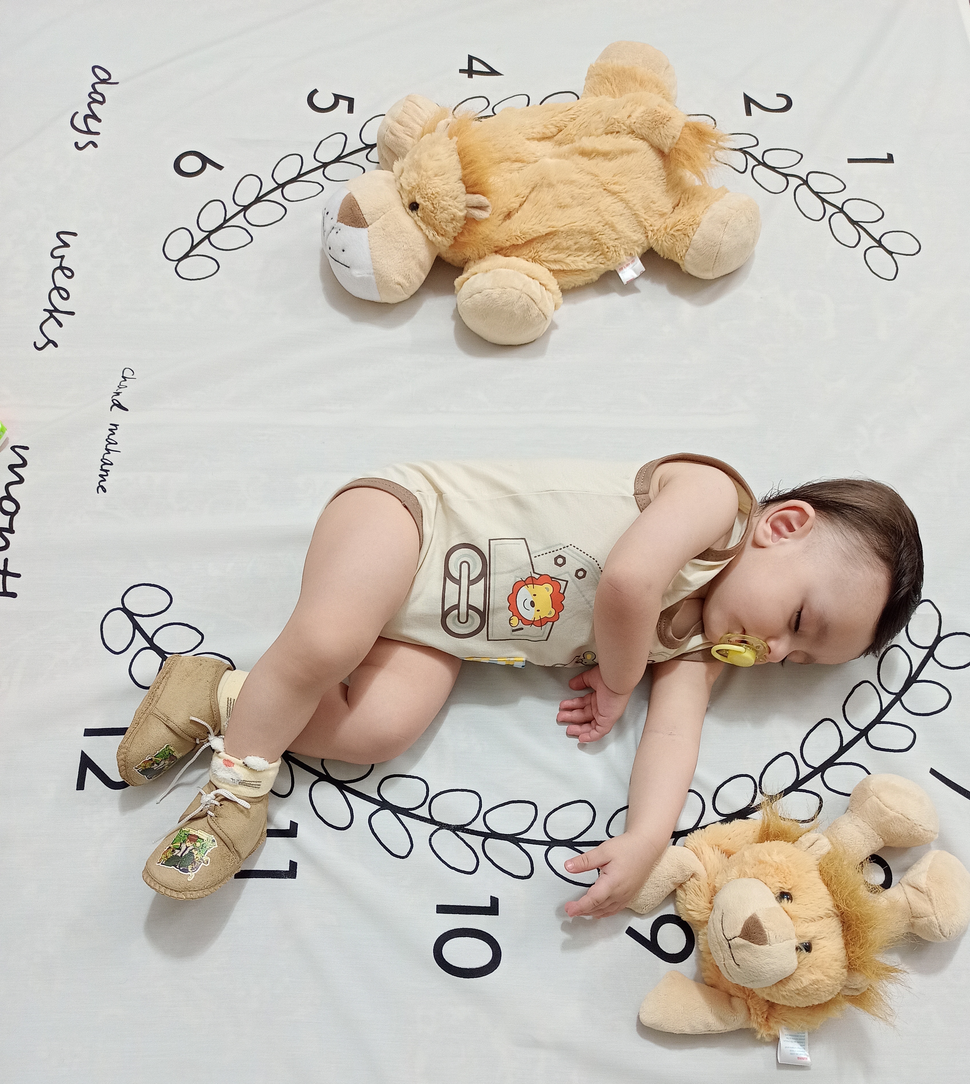 ایستادن نوزاد محمدهادی فردی