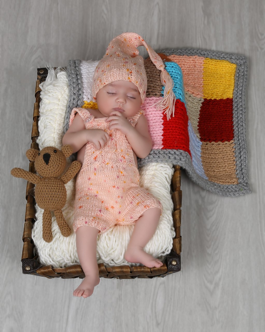 اولین خنده نوزاد آیناز علیزاده