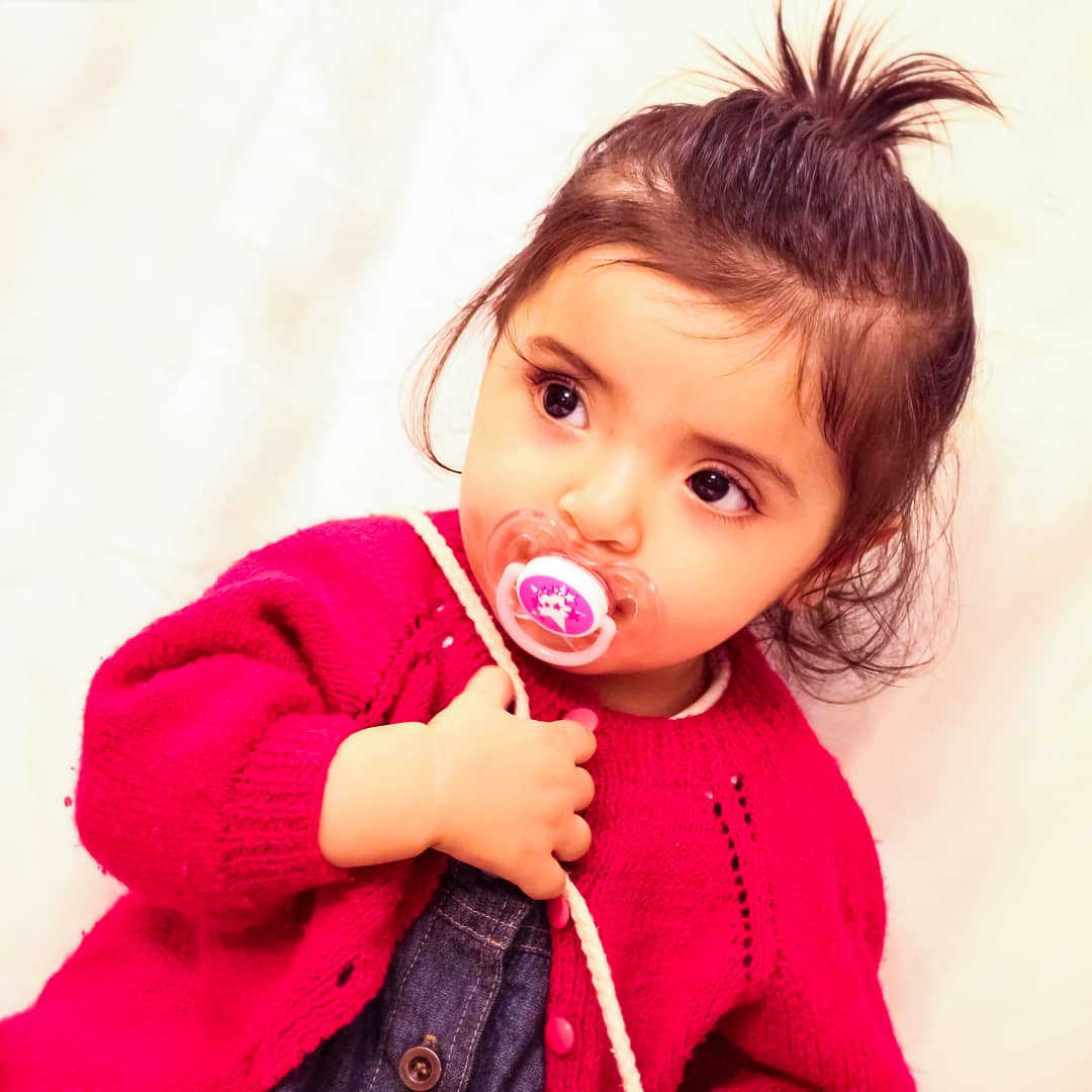 تم عکس زمستانی نوزاد گلشا معرفت