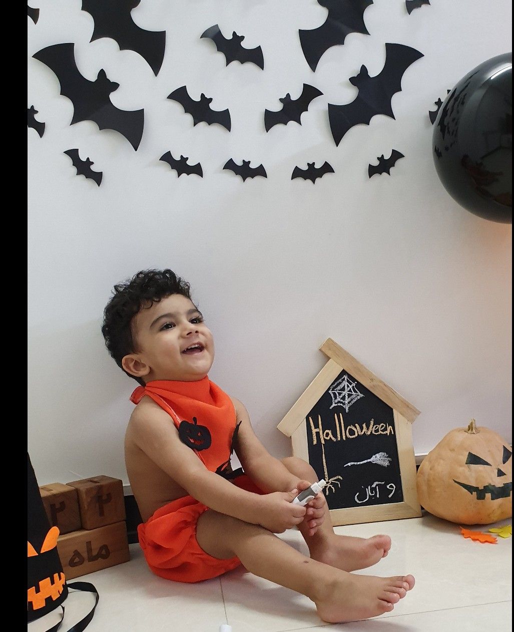 بیست و دو ماهگی کودک رادین و آیلین اسکندرزاده