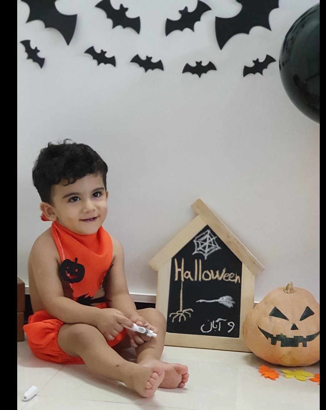 بیست و دو ماهگی کودک رادین و آیلین اسکندرزاده