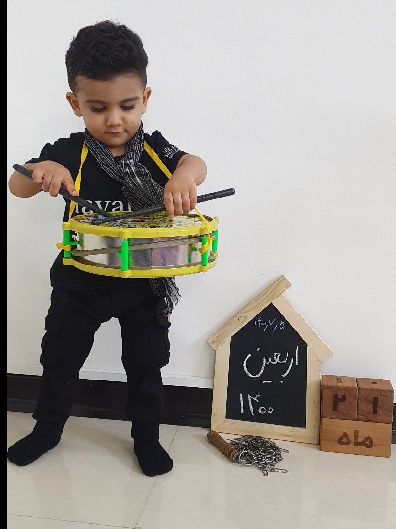 بیست و یک ماهگی کودک رادین و آیلین اسکندرزاده