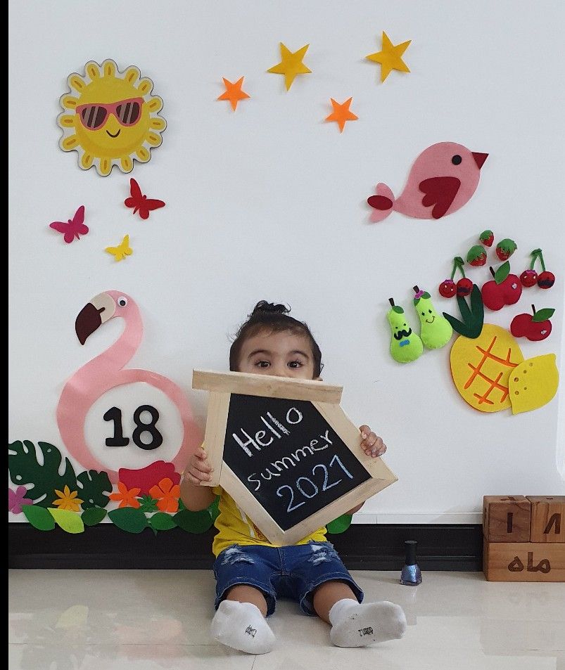 هجده ماهگی کودک رادین و آیلین اسکندرزاده