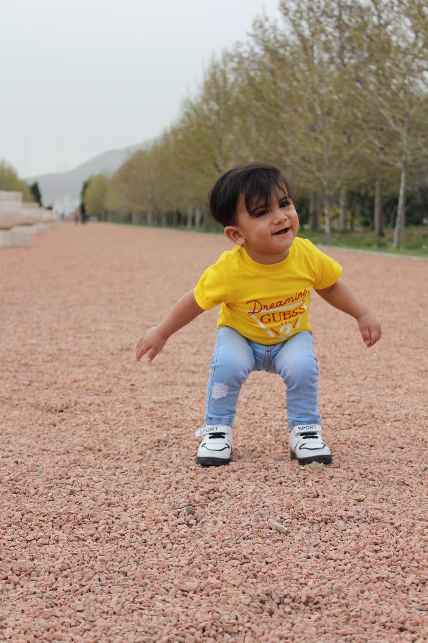 پانزده ماهگی کودک رادین و آیلین اسکندرزاده