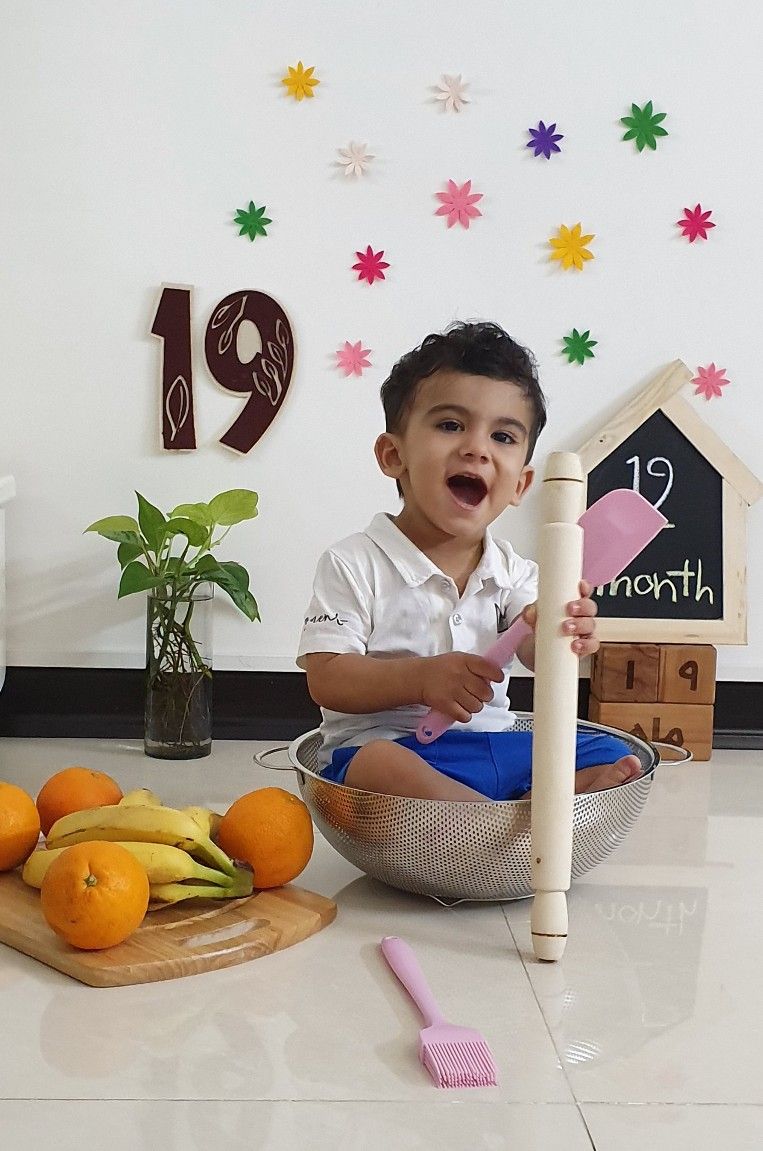 عکاسی با میوه رادین و آیلین اسکندرزاده