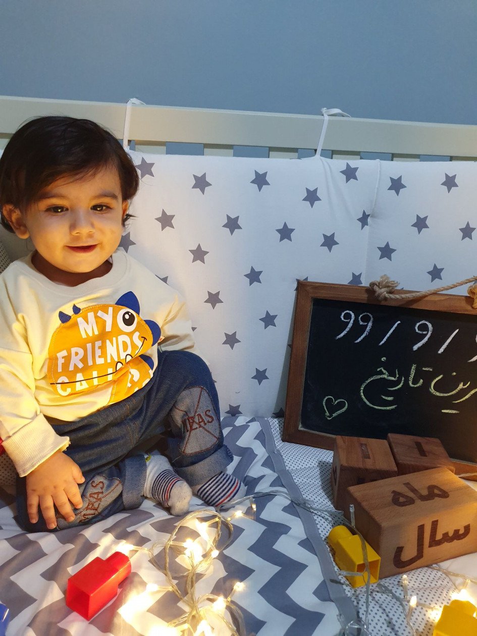 یازده ماهگی نوزاد رادین و آیلین اسکندرزاده