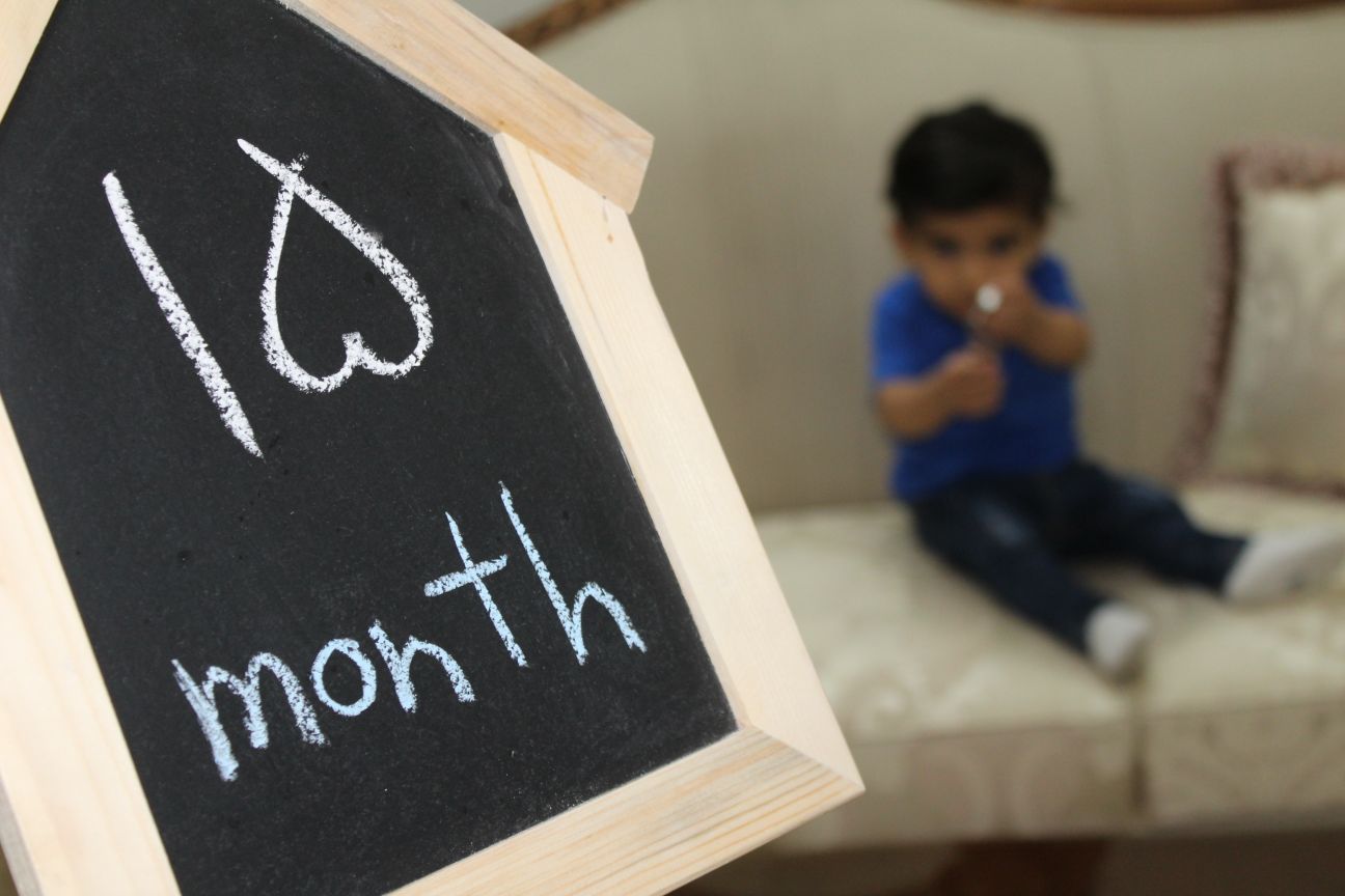 تخته سیاه آلونک رادین و آیلین اسکندرزاده