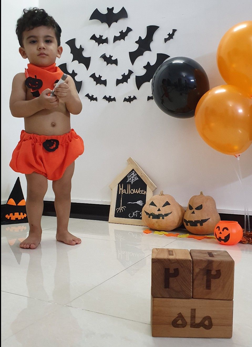 بیست و دو ماهگی کودک رادین و آیلین اسکندرزاده