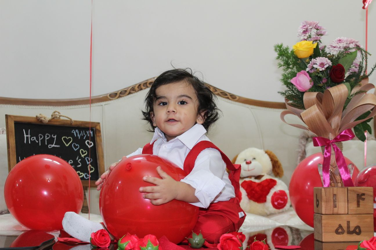 جشن ولنتاین کودک رادین و آیلین اسکندرزاده