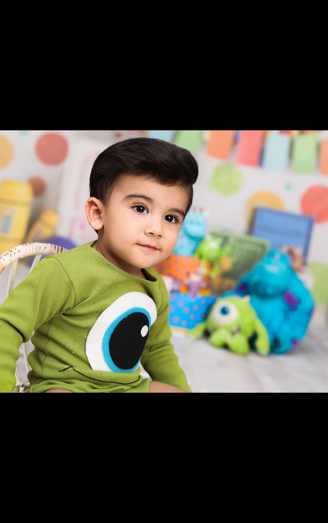 هفده ماهگی کودک رادین و آیلین اسکندرزاده