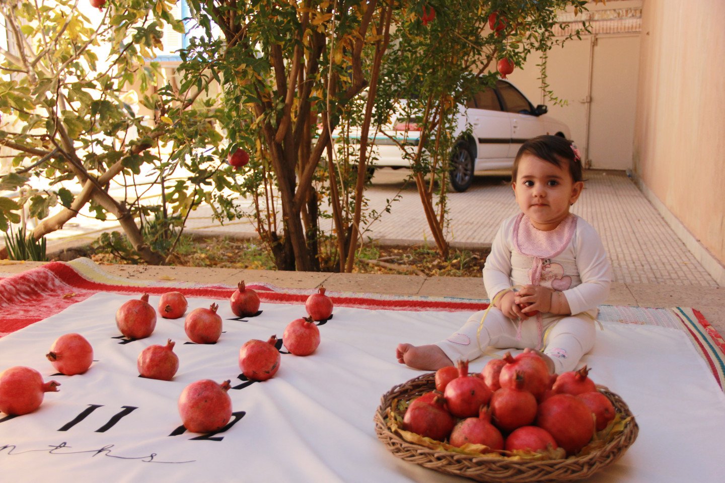 پارچه ماهگرد نوزاد طرح کلاسیک نفس قاسمی سپرو