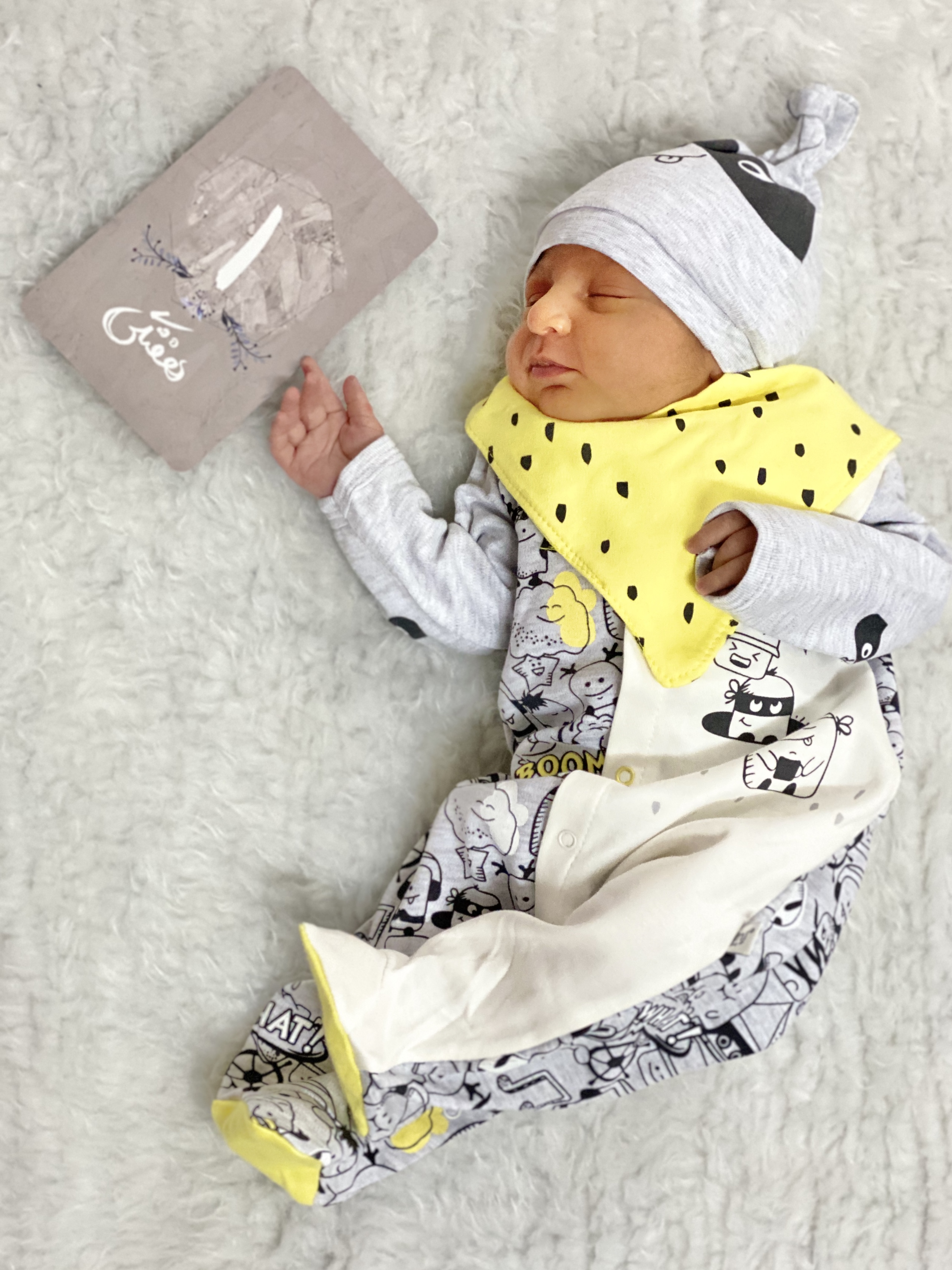 متولد شدن نوزاد حميرا لالزاده براهويي