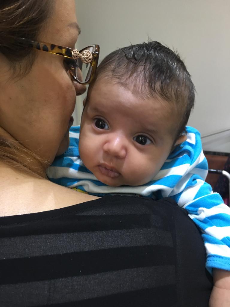 تم عکس زمستانی نوزاد آرسام اطروش