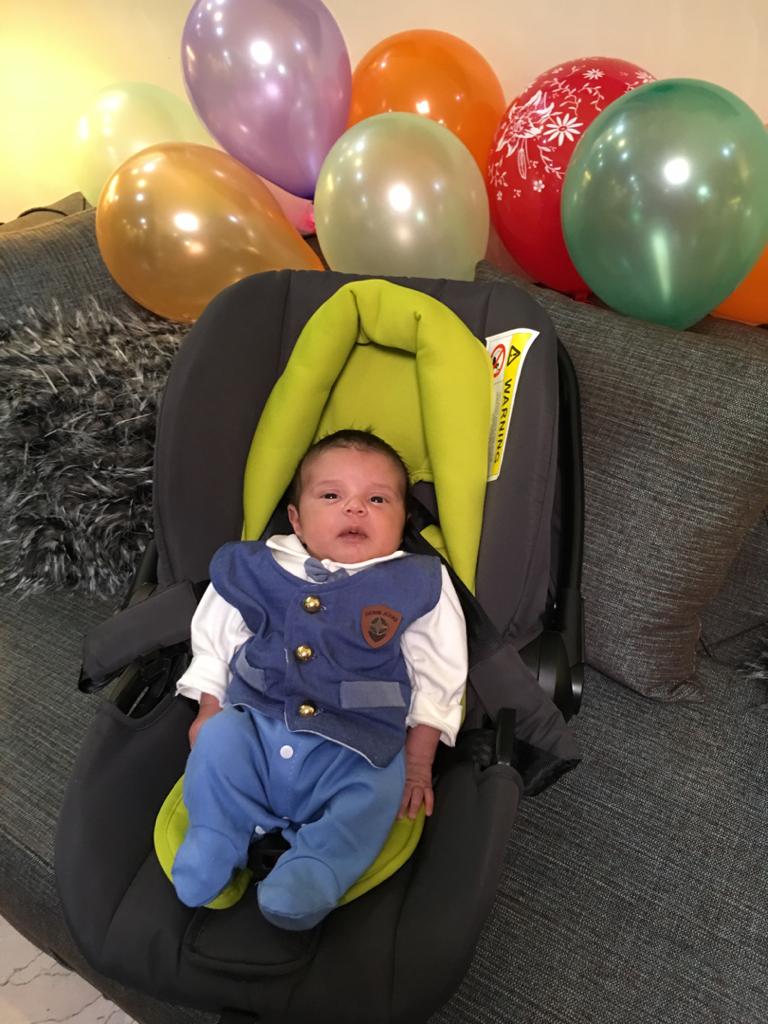 متولد شدن نوزاد آرسام اطروش