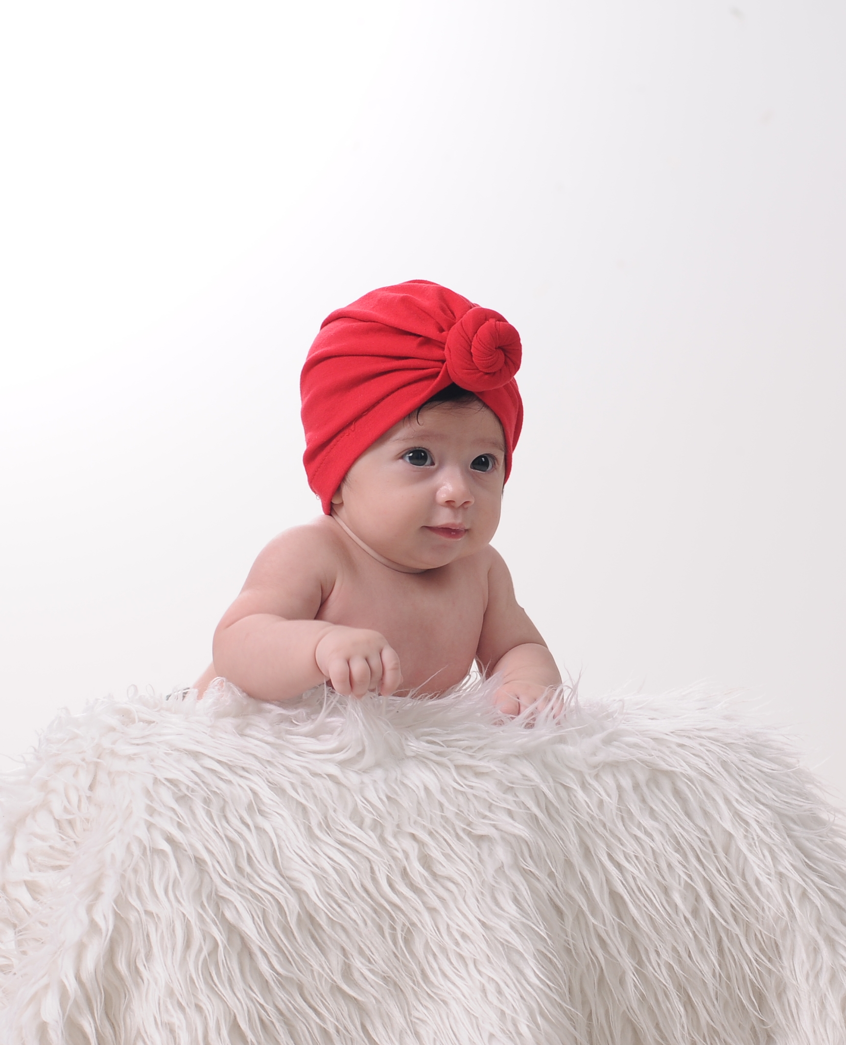 اولین خنده نوزاد یسنا موسوی