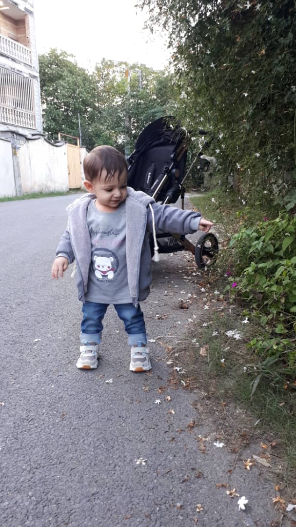 تم عکس پاییزی نوزاد آریو فیروزبخت