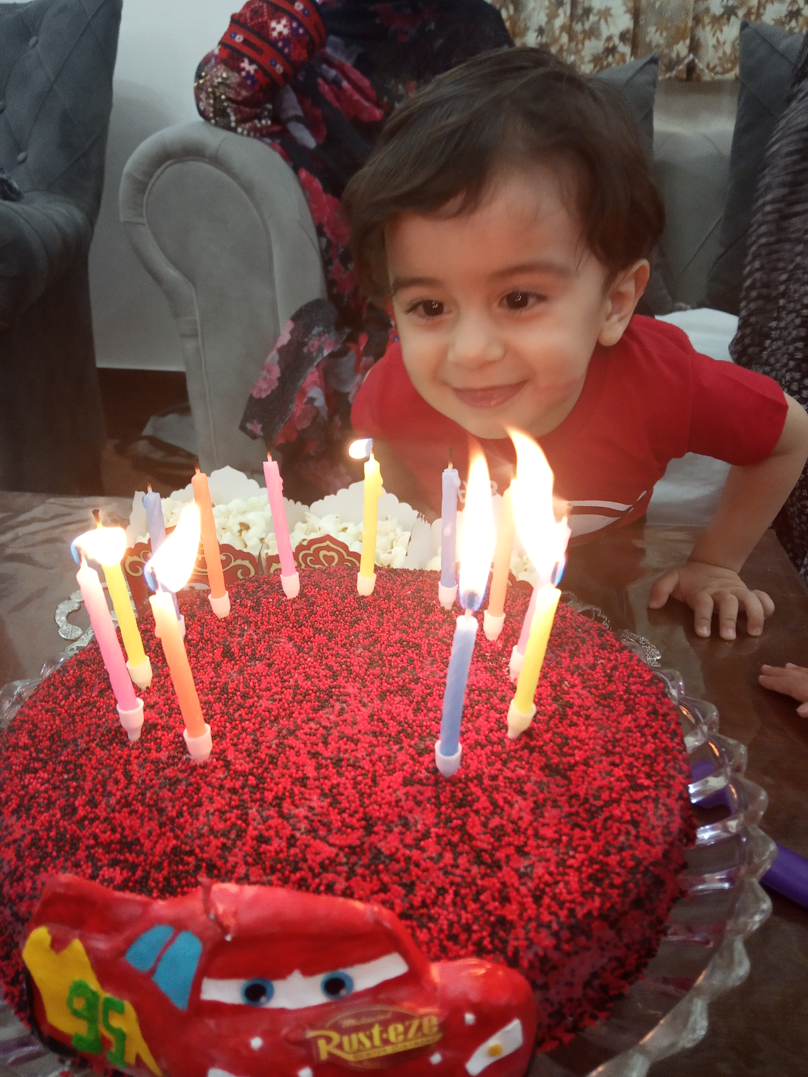 دو سالگی کودک سام لاریجانی