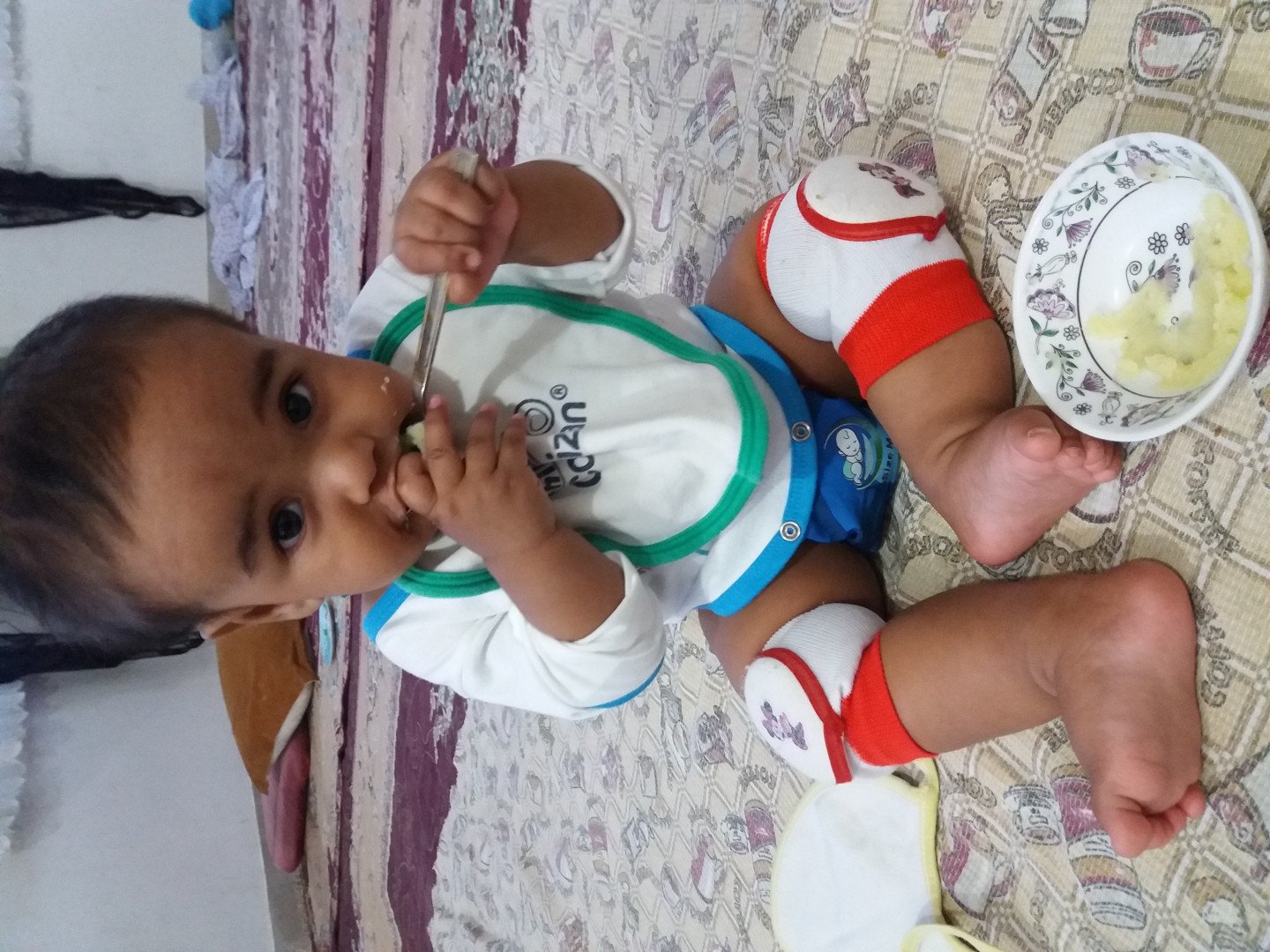 شش ماهگی من علی چعبی