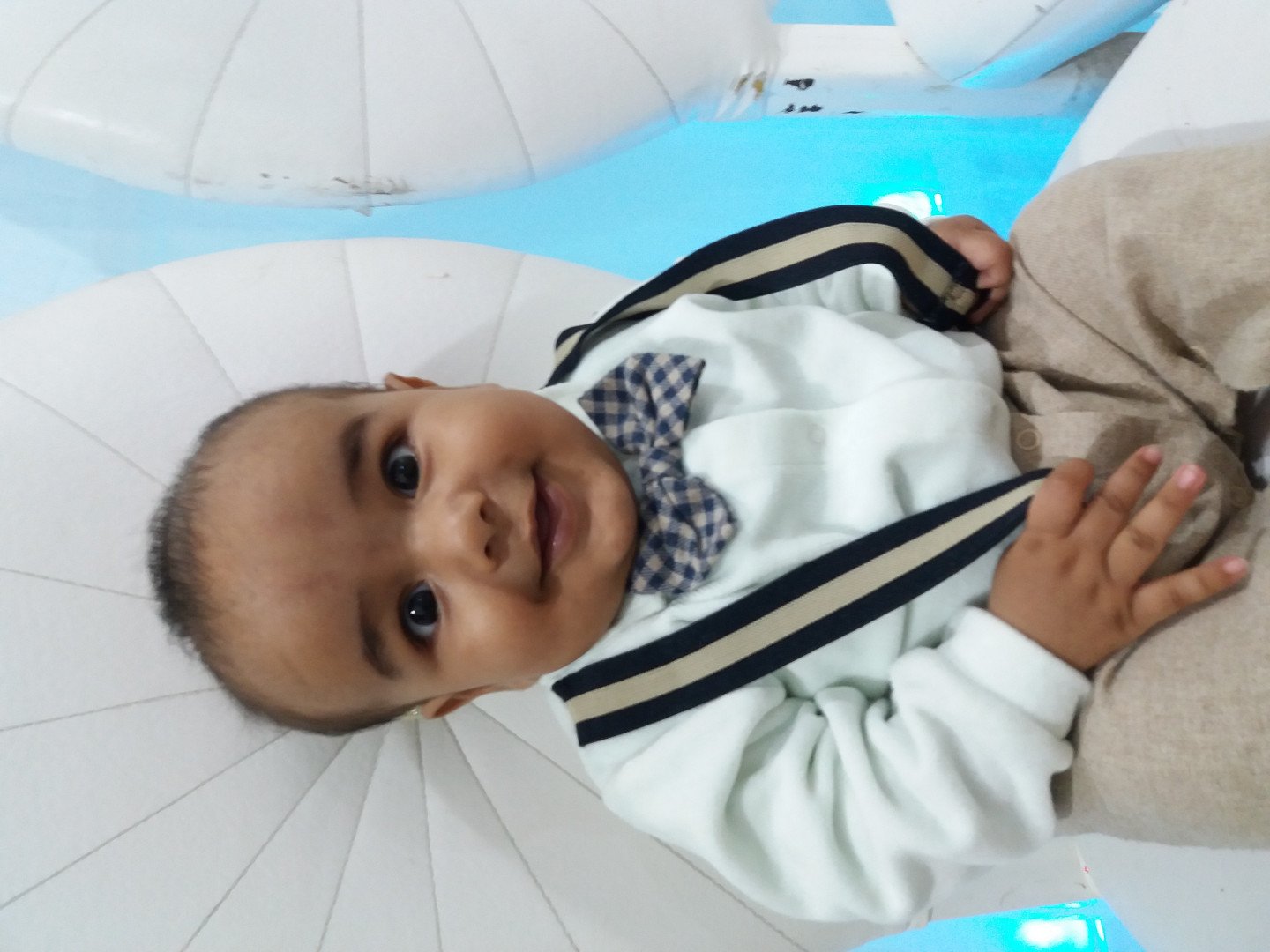 اولین نشستن نوزاد علی چعبی