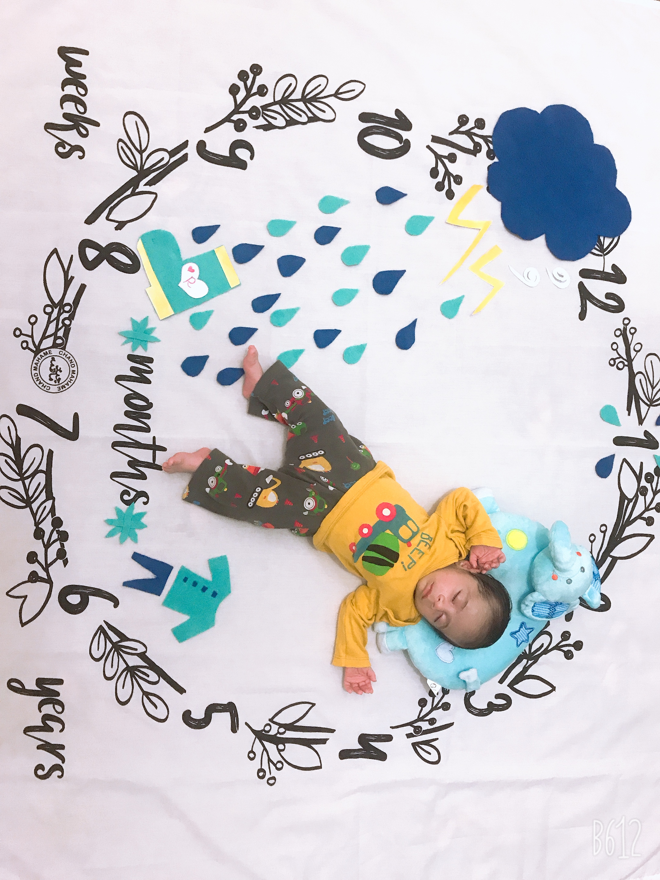 یک ماهگی نوزاد رادین حاجی زاده