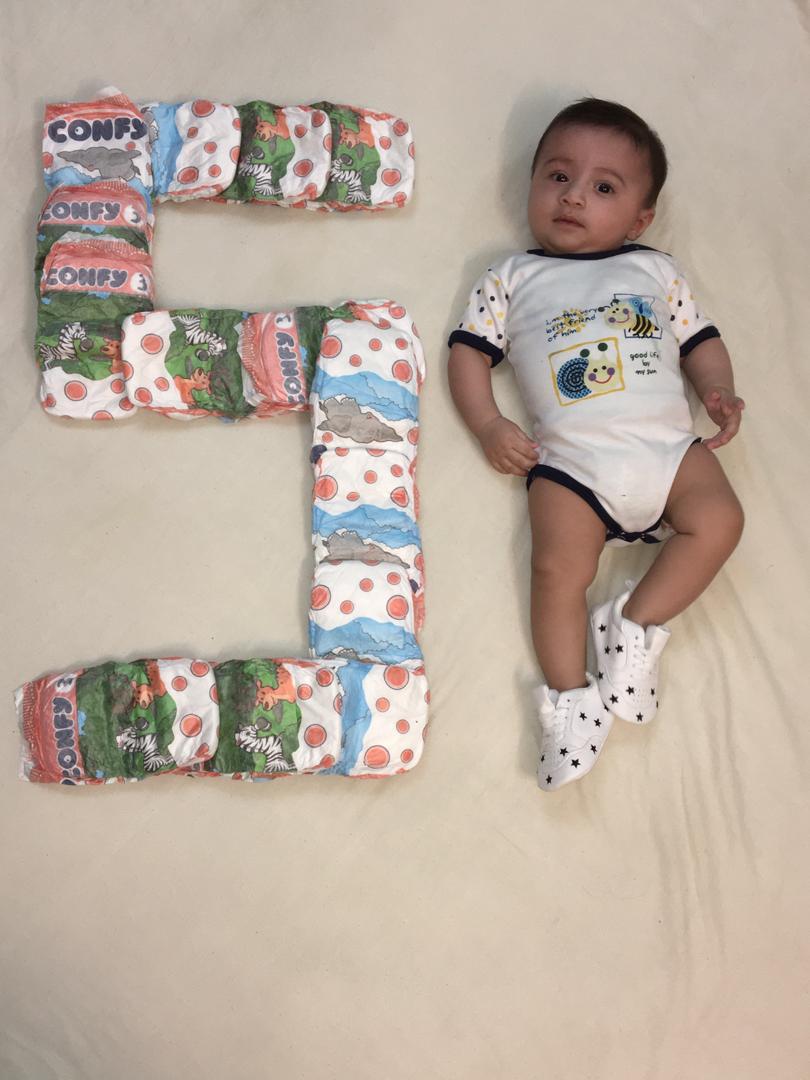 غلتیدن نوزاد رایان تقدیسی