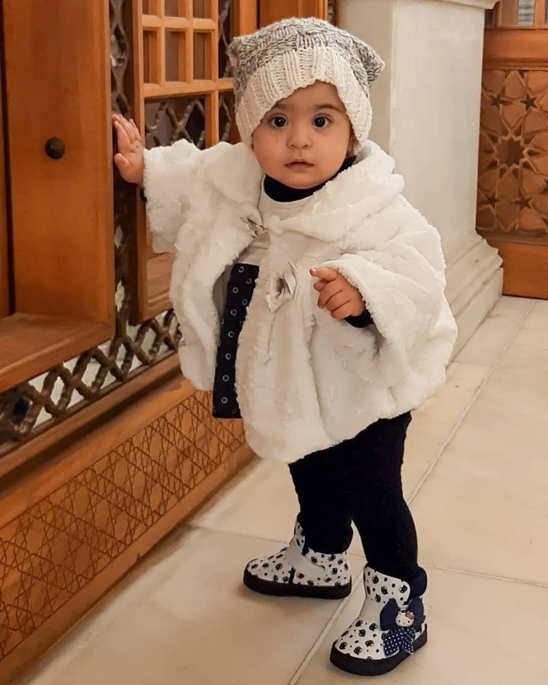 تولد یک سالگی کودک آوا پیرنیا