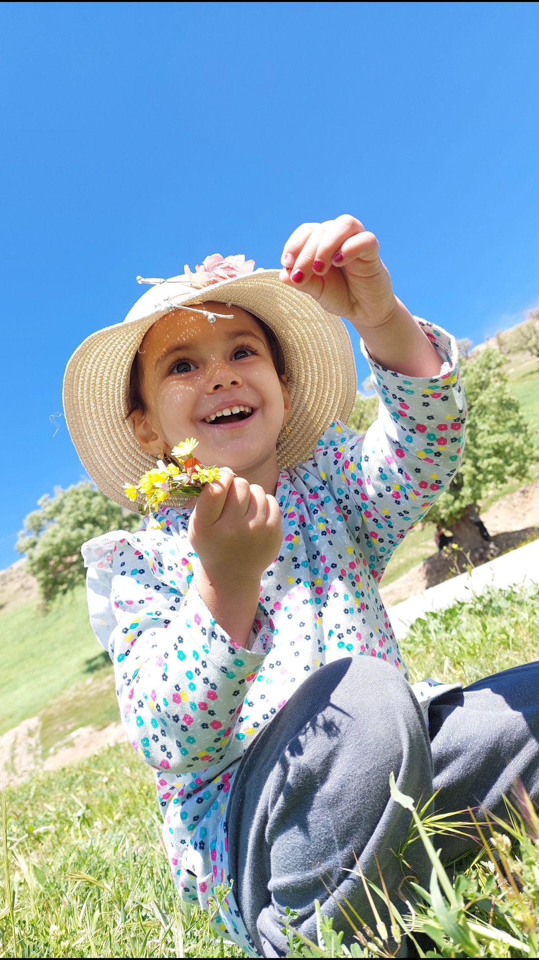 دختر همتا قیاسوند