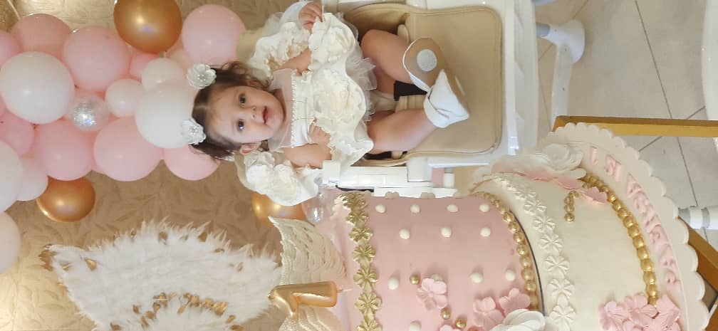 یازده ماهگی نوزاد پرسا فرج دوست