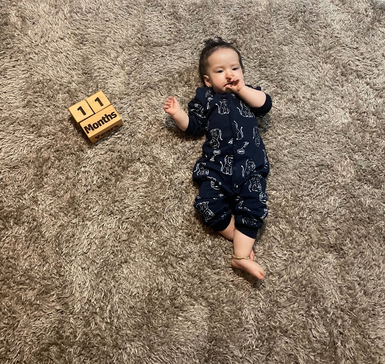 یازده ماهگی من آوين جمالي