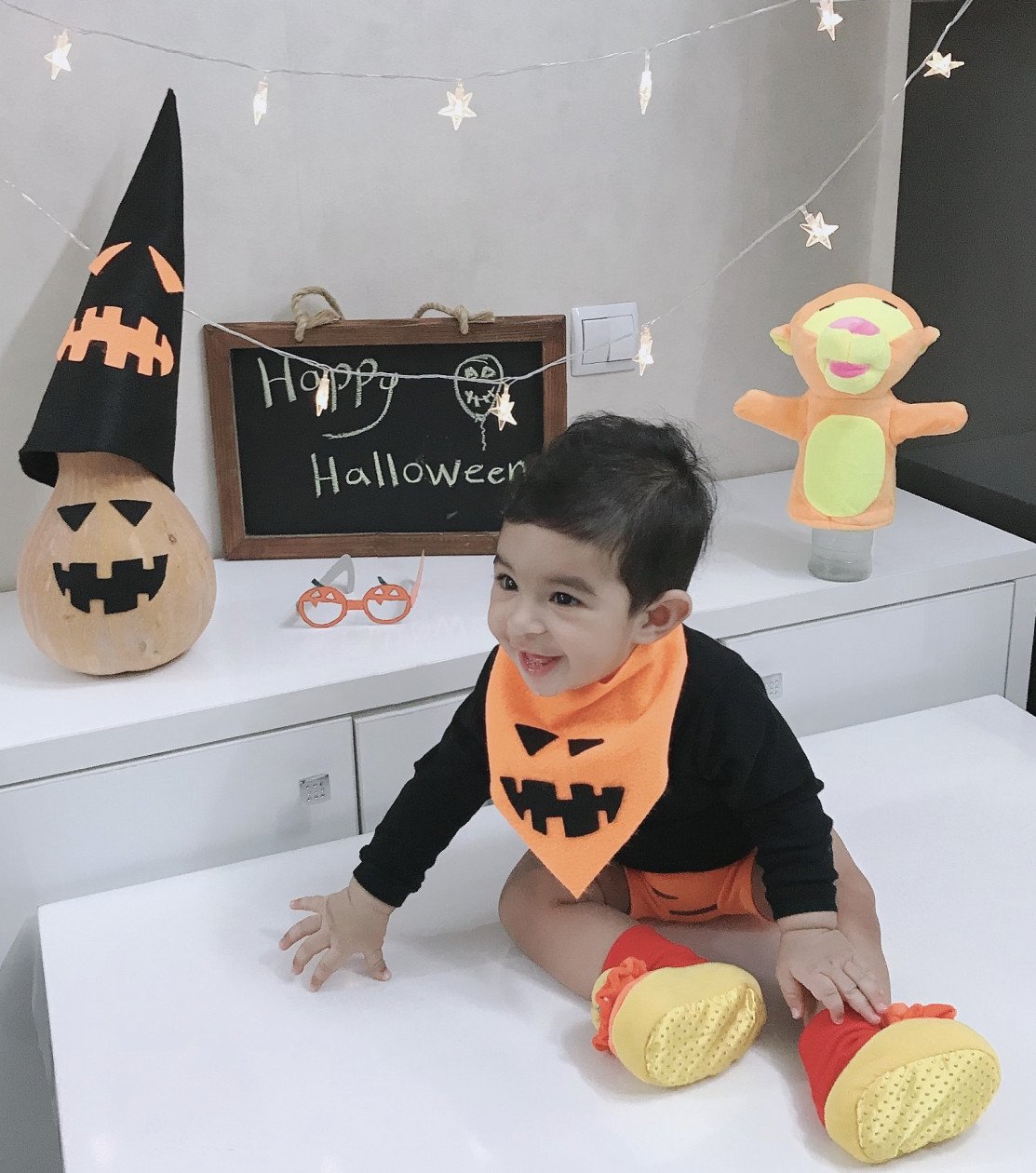 جشن هالووین کودک ويهان ياري