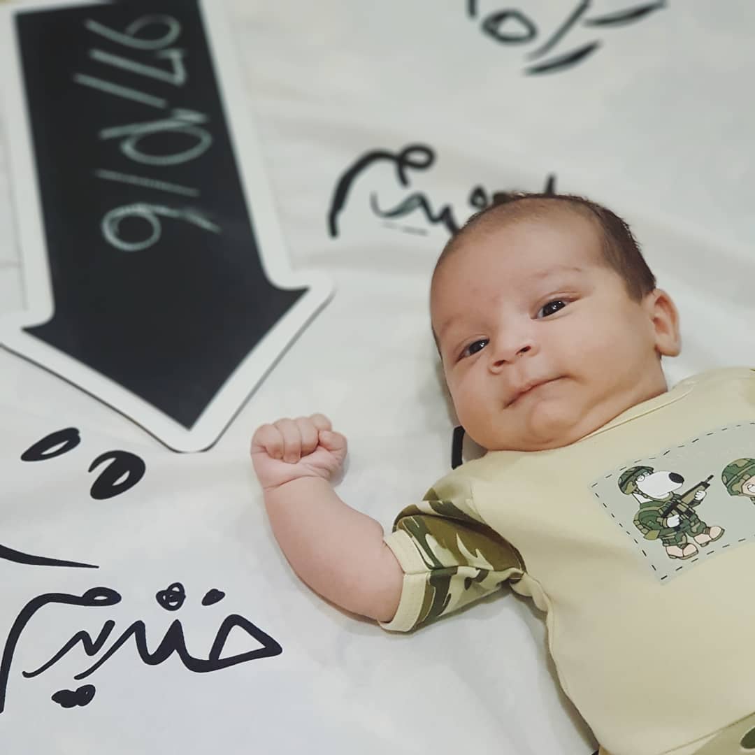 اولین خنده نوزاد نجاتی