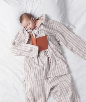 عکس نوزاد با پدر مامان فندق