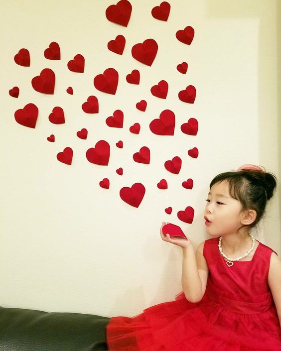 جشن ولنتاین کودک مامان فندق