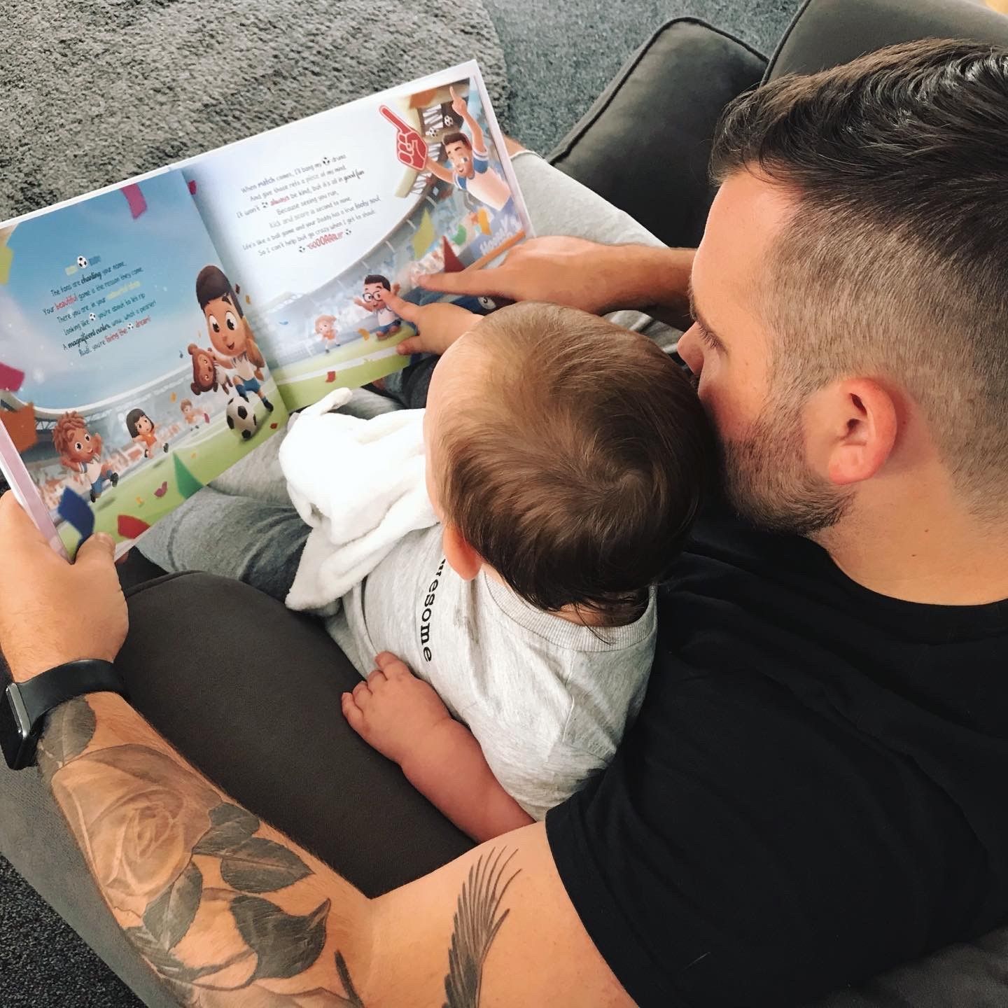 عکس نوزاد با پدر مامان فندق