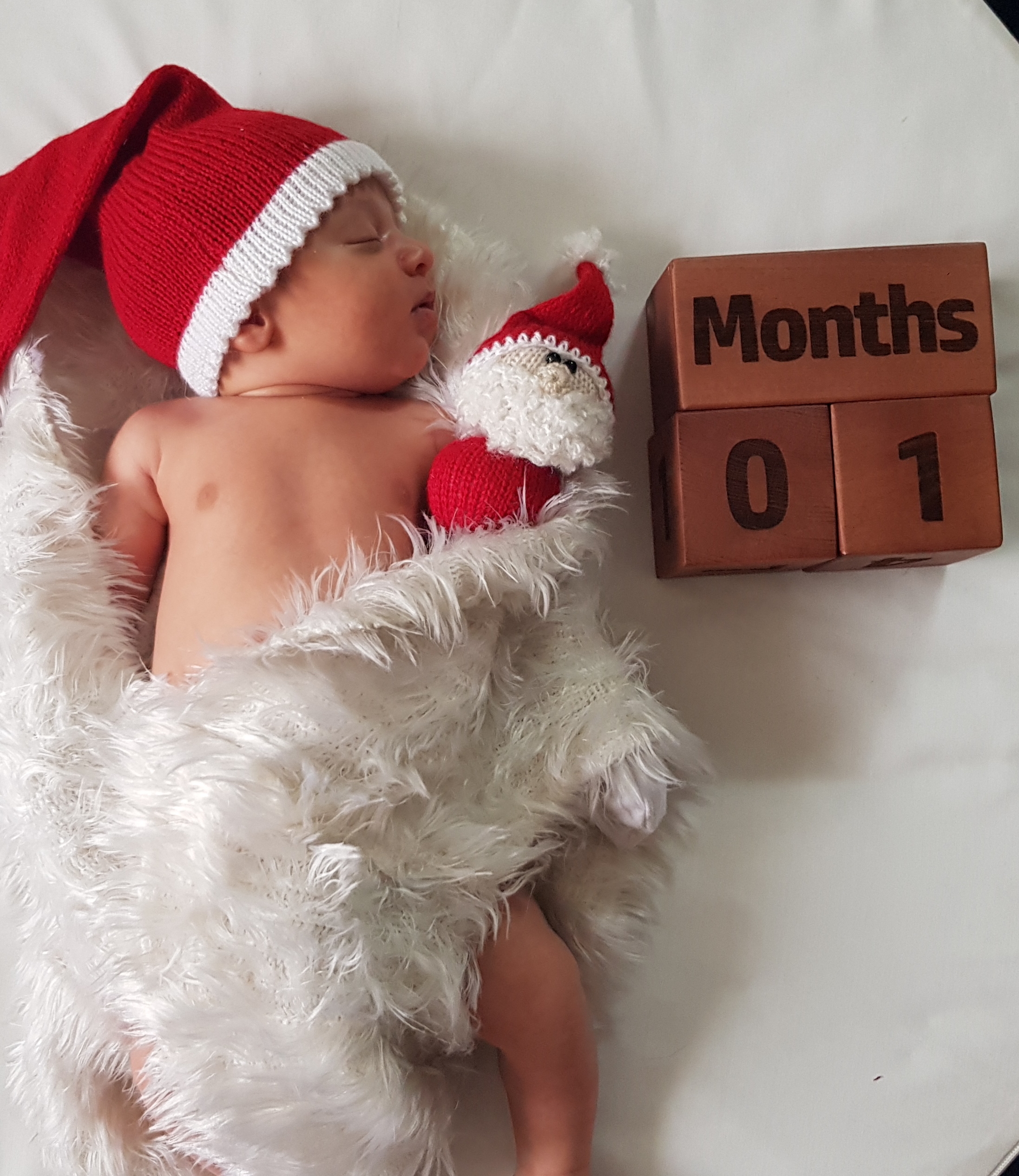 مکعب تاریخ شمار ویژه لیام گون آبادی