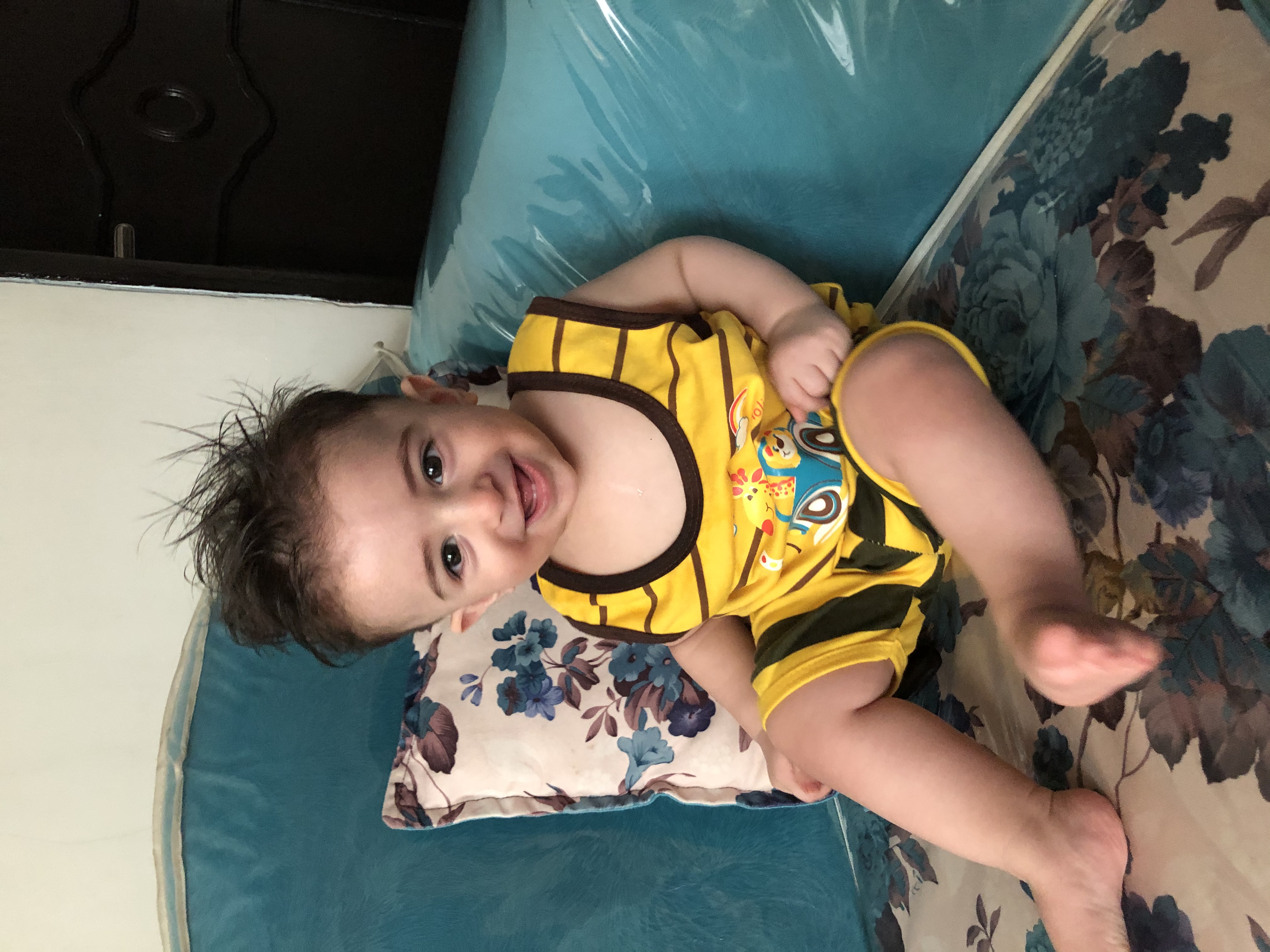 تم عکس بهاری کودک مهرسام ترابی