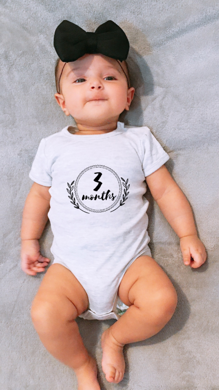 اولین خنده نوزاد مانلی اسعدی