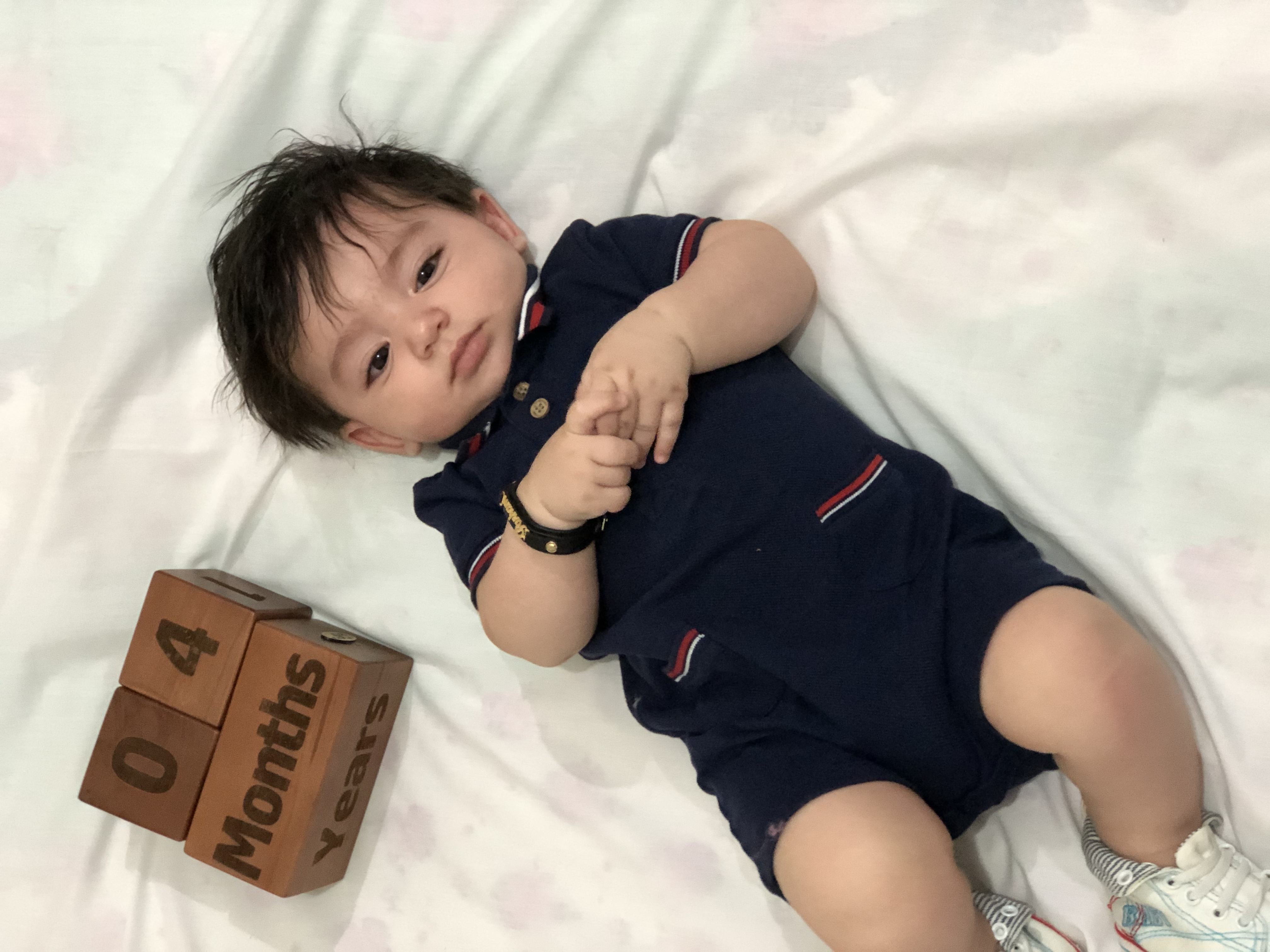 چهار ماهگی نوزاد پرهام رضايي