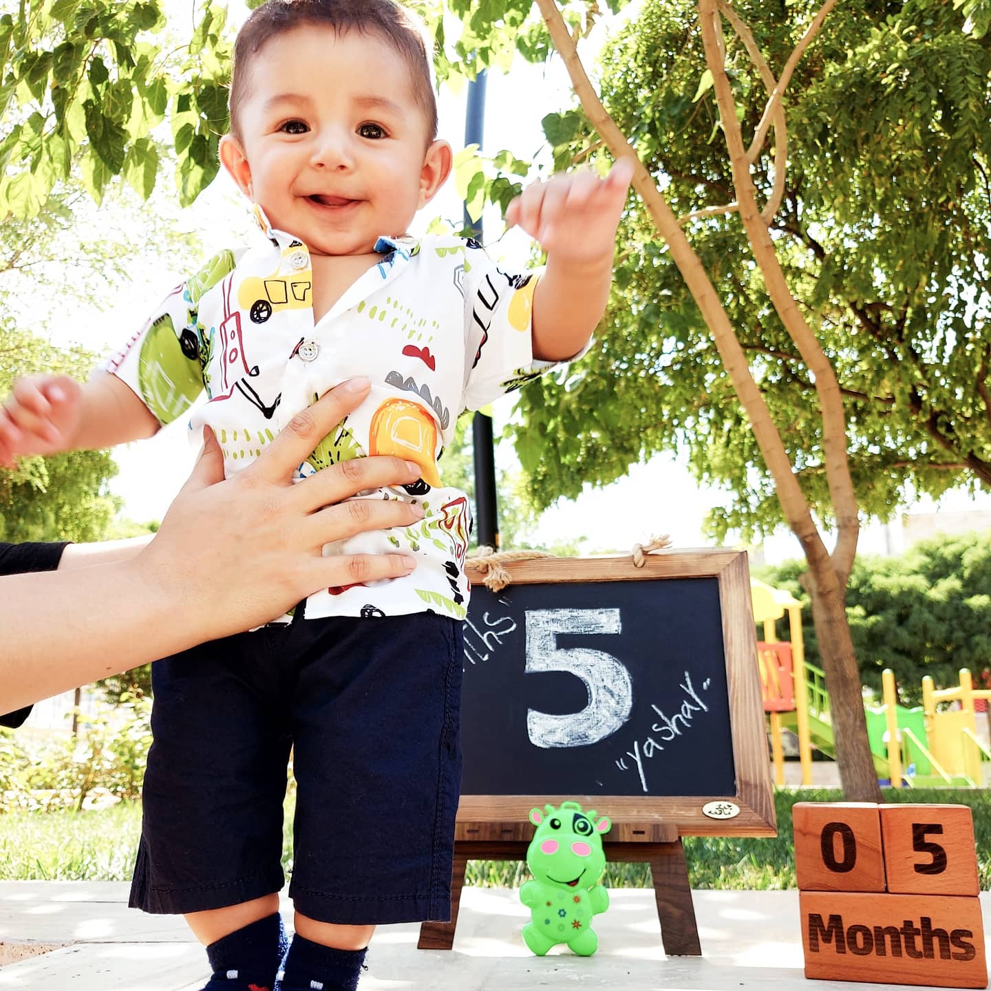 مکعب-تاریخ-شمار-ویژه-19834