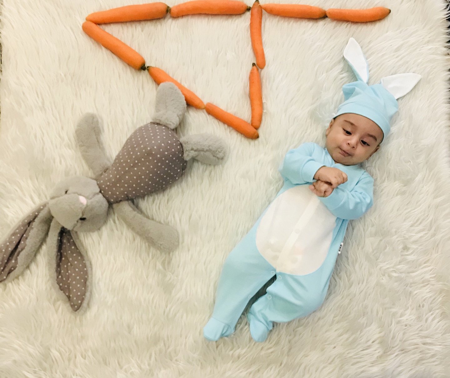 غلتیدن نوزاد پندار خردمند