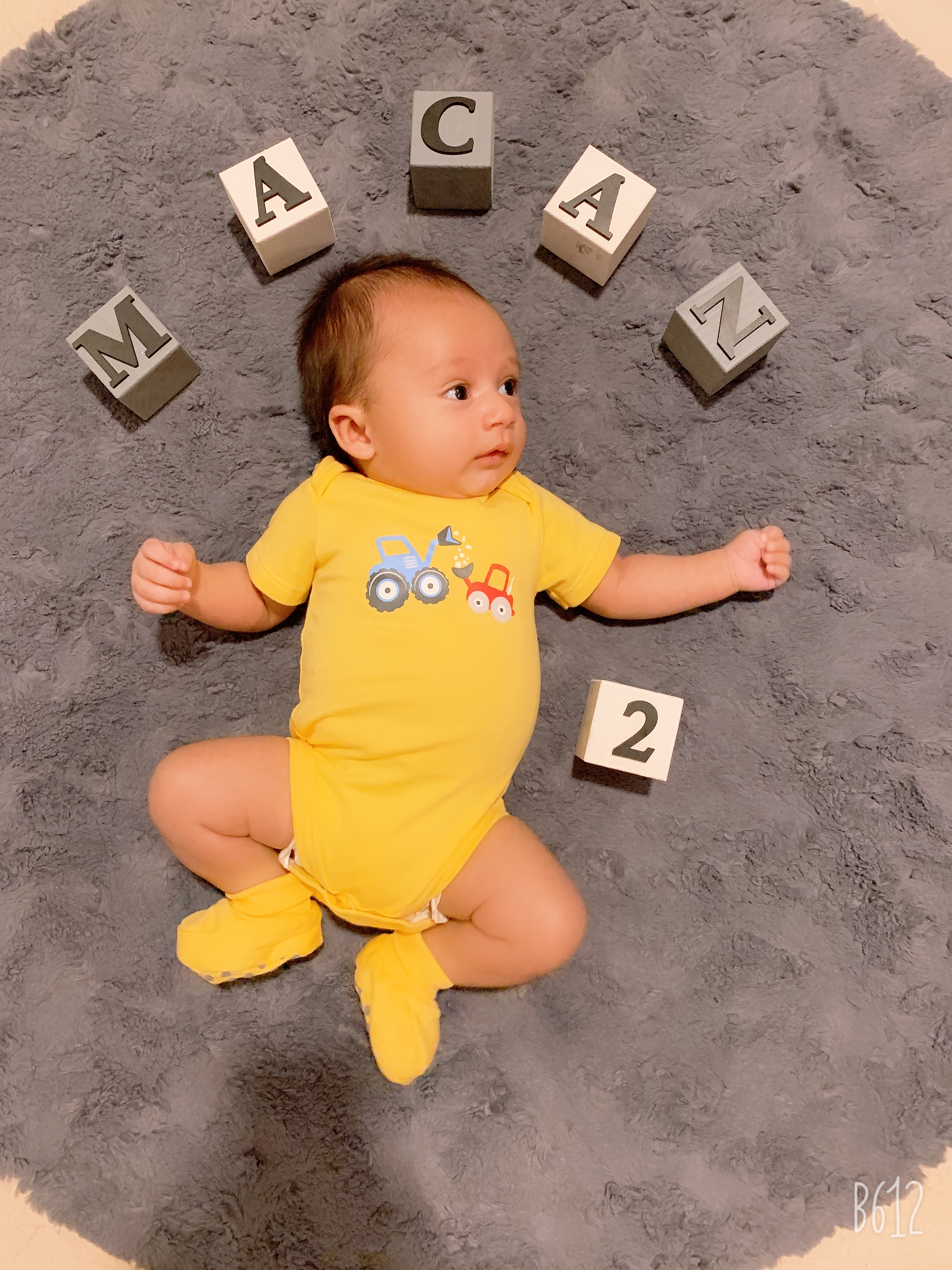 اولین خنده نوزاد ماكان مقدم